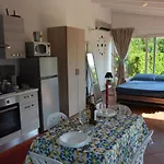 La Casetta Nel بيت للعطل *